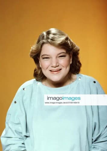 Mindy Cohn