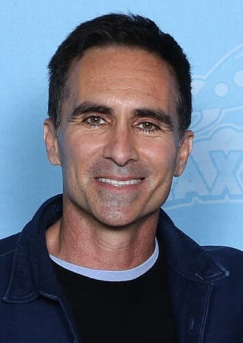 Nestor Carbonell