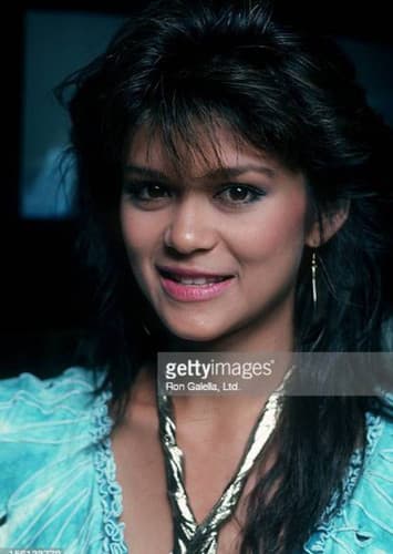 Nia Peeples