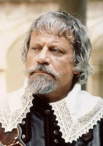 Oliver Reed