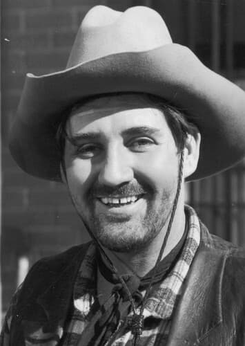 Pat Buttram