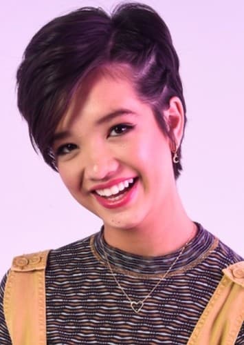 Peyton Elizabeth Lee