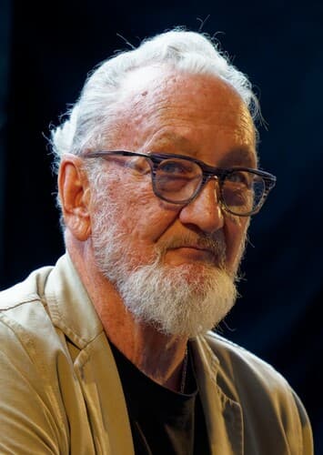 Robert Englund