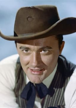 Robert Vaughn
