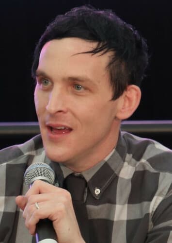 Robin Lord Taylor