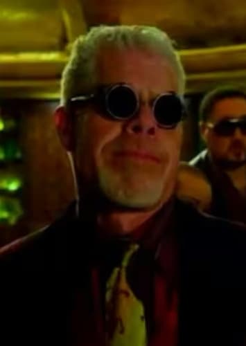 Ron Perlman