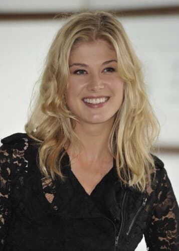 Rosamund Pike