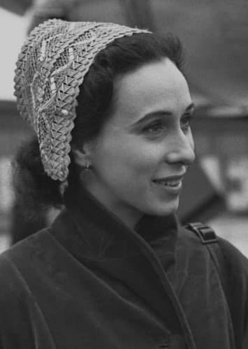 Ruth Sobotka (1952/27 years old)