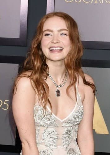 Sadie sink