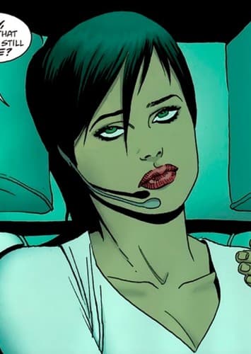 Selina Kyle/Oracle