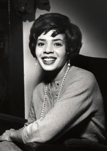Shirley Bassey