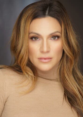 Shoshana Bean