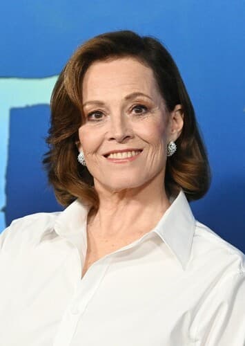 Sigourney Weaver