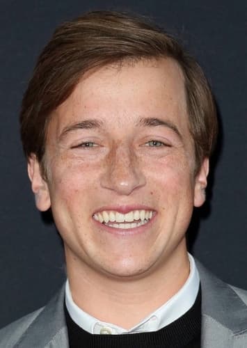Skyler Gisondo
