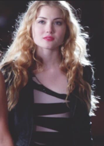 Skyler Samuels