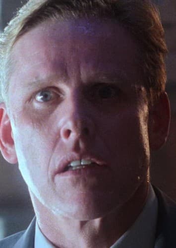 Special Agent Peter Keyes