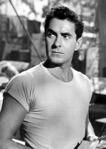 Stanton 'Stan' Carlisle