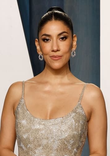 Stephanie Beatriz