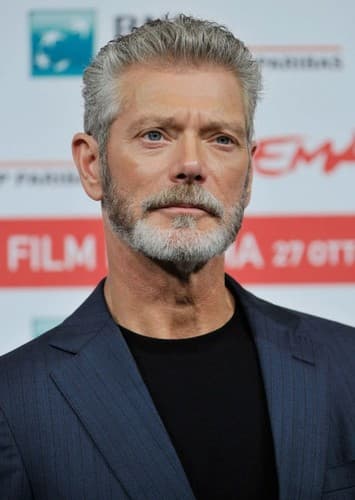 Stephen Lang