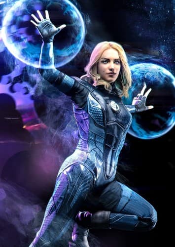 THE INVISIBLE WOMAN / MALICE