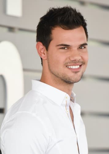 Taylor Lautner