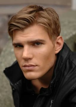 Chris Zylka