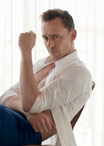 Tom Hiddleston