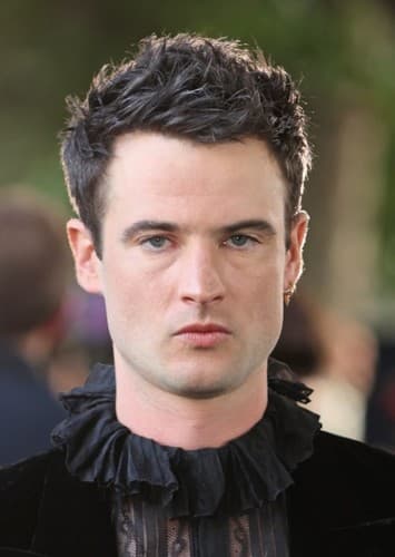 Tom Sturridge