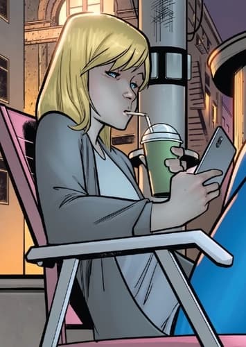 Valeria Richards
