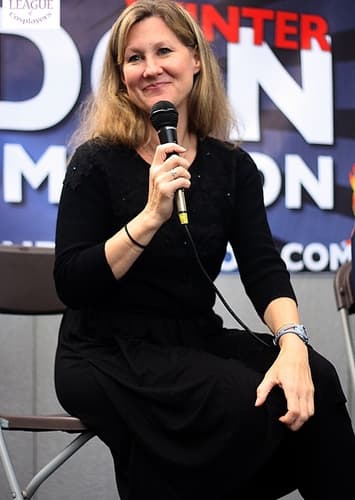 Veronica Taylor