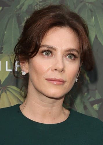 Anna Friel