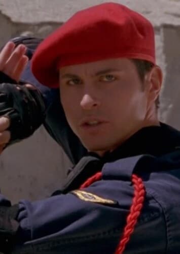 Wes Collins/Alex Drake