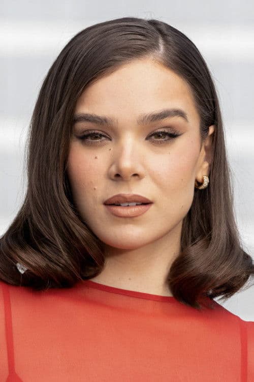 Hailee Steinfeld