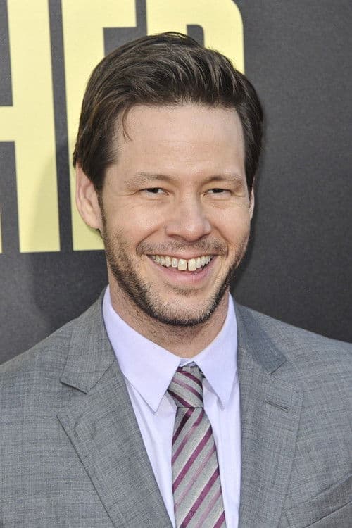 Ike Barinholtz