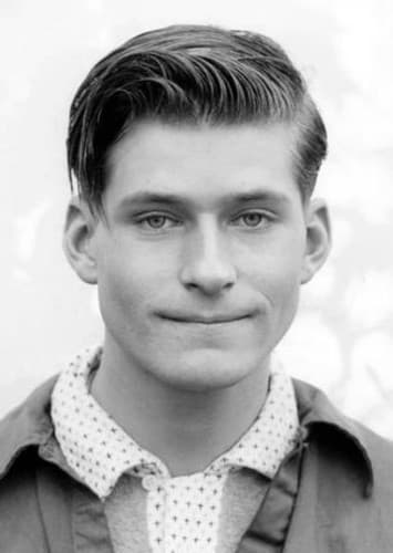 Crispin Hellion Glover